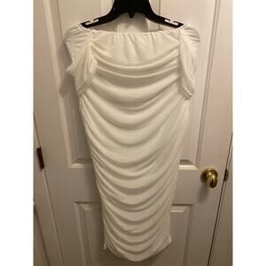 New No Brand Women's Size XL White Off Shoulder Wedding Dress Bridesmaid